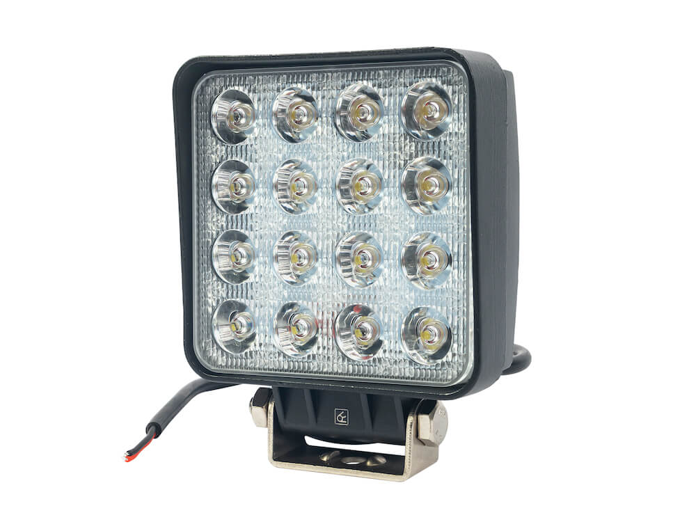 Фара светодиодная WL-148CS (дальн. свет, кв. мет. корп. 16 LED, 48W) фото 1